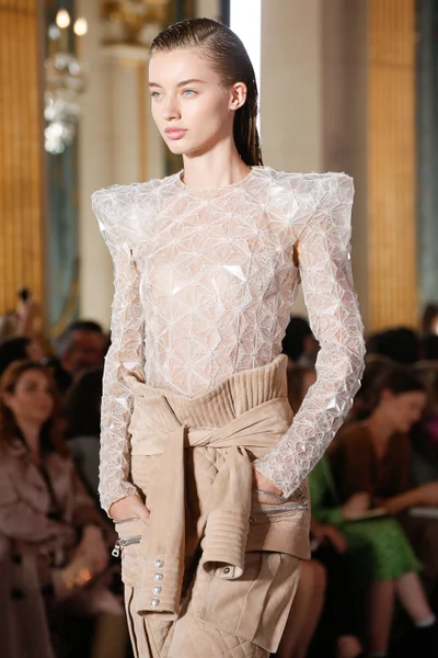 Look 94